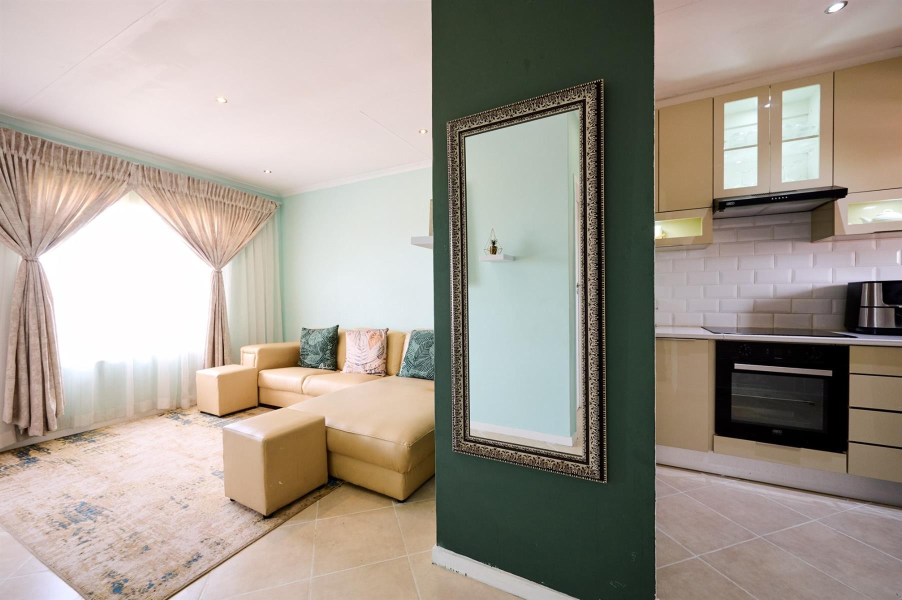 2 Bedroom Apartment For Sale in Monavoni, Centurion
