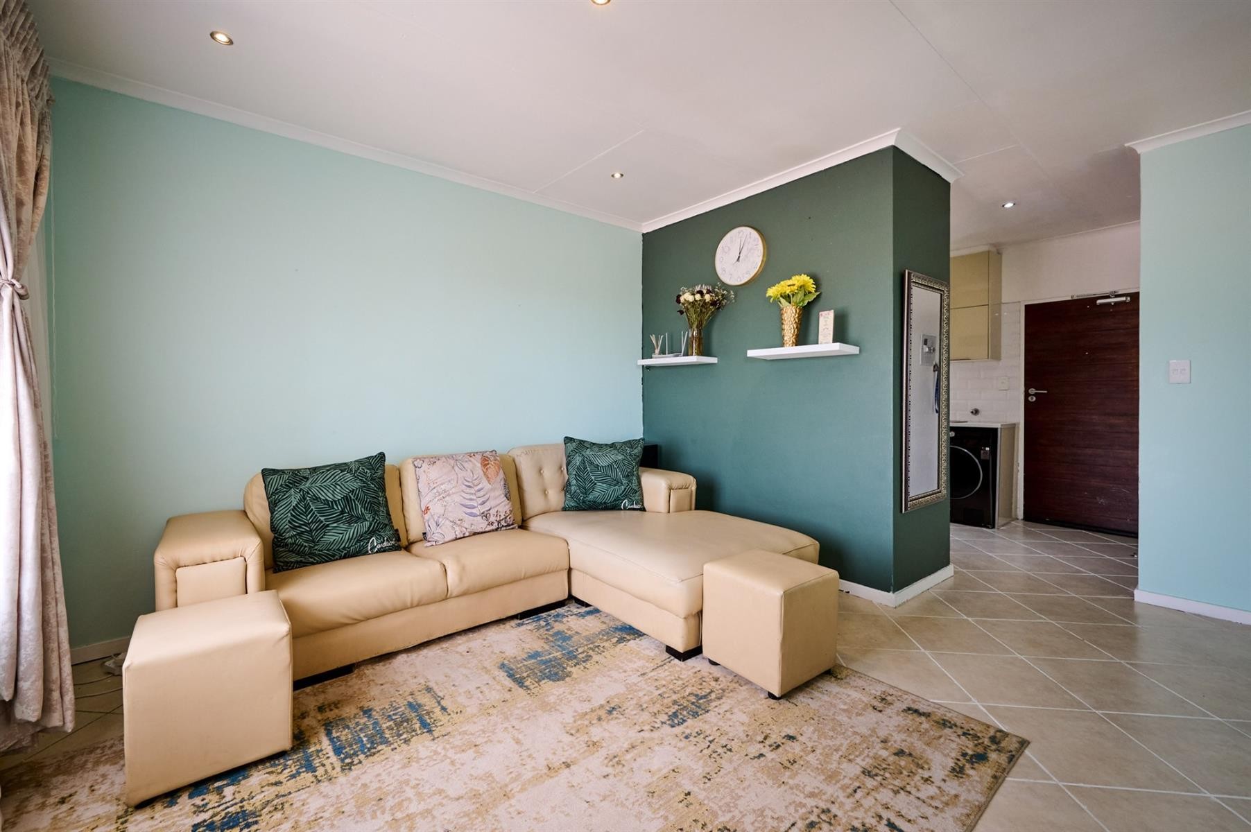 2 Bedroom Apartment For Sale in Monavoni, Centurion