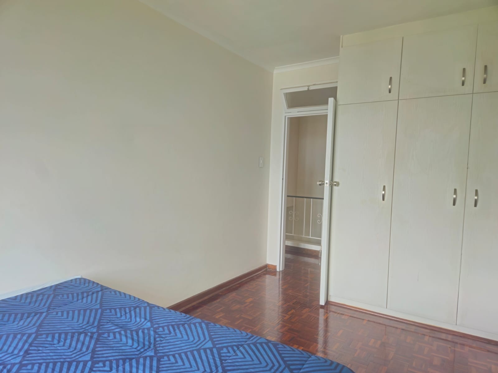 Apartment For Sale in Glenwood, Durban, KwaZulu Natal