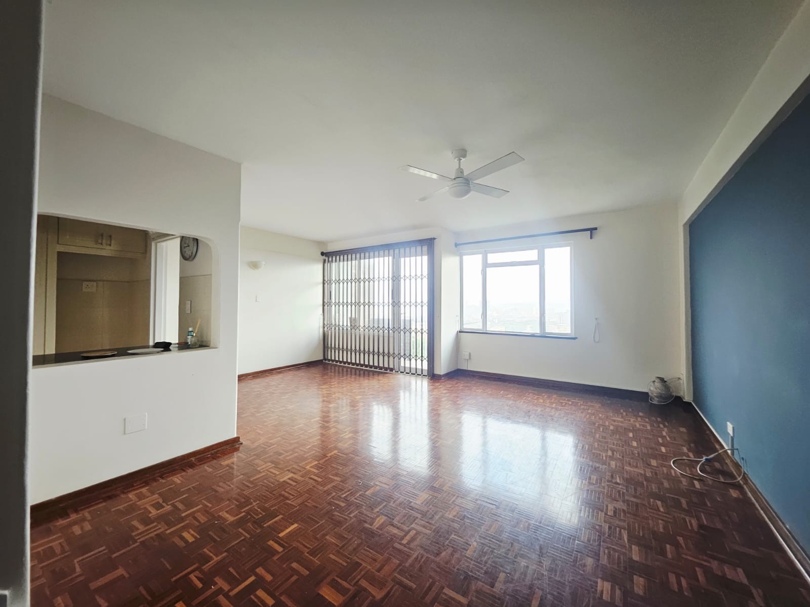 Apartment For Sale in Glenwood, Durban, KwaZulu Natal