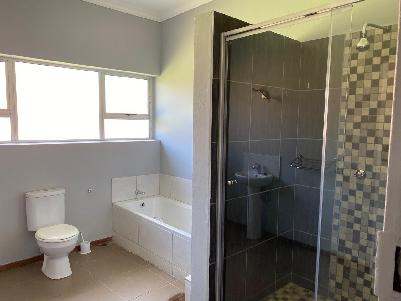 Small Holding For Sale in Benoni AH, Benoni