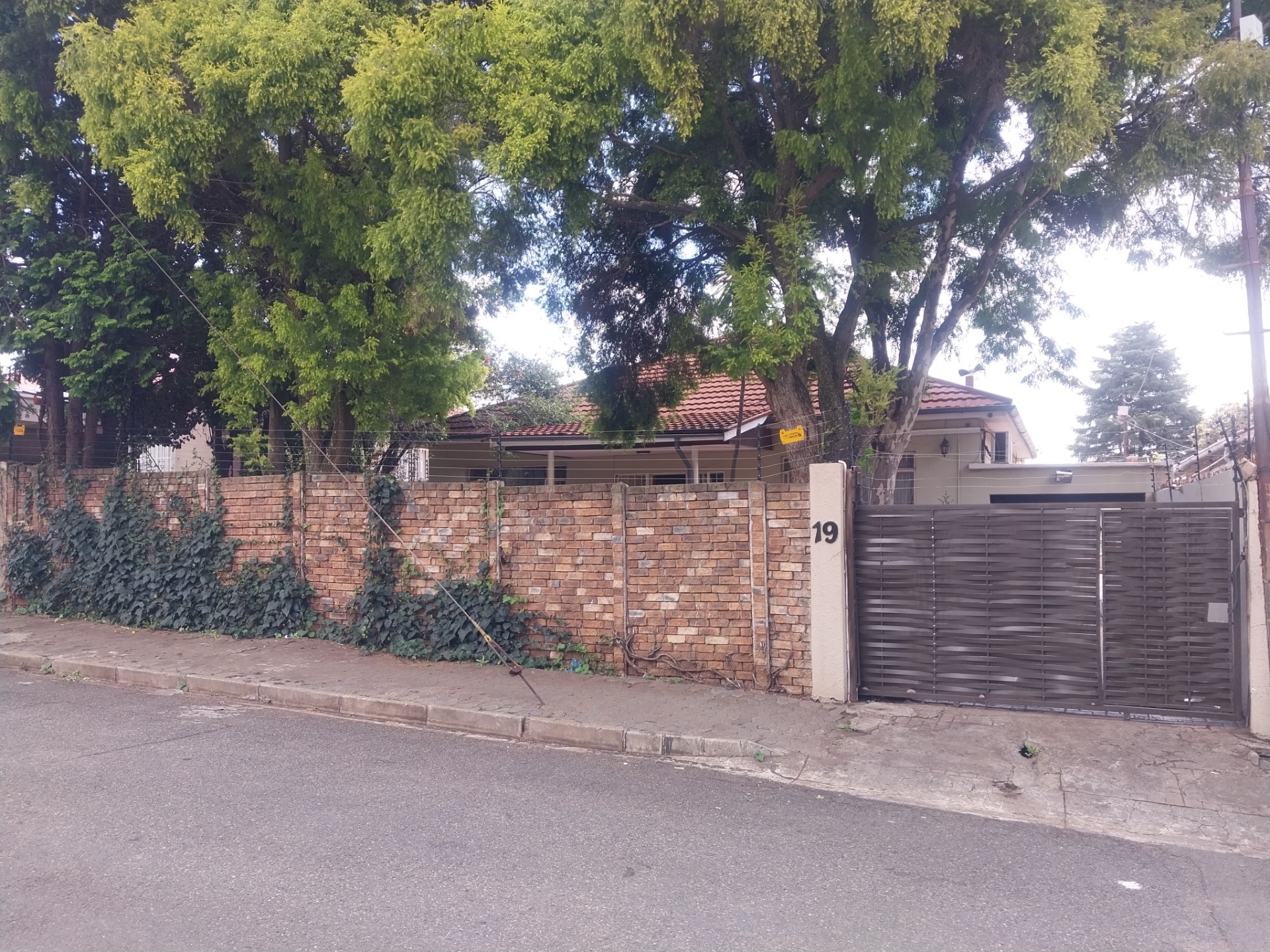 3 bedroom House For Sale in Kensington, Johannesburg
