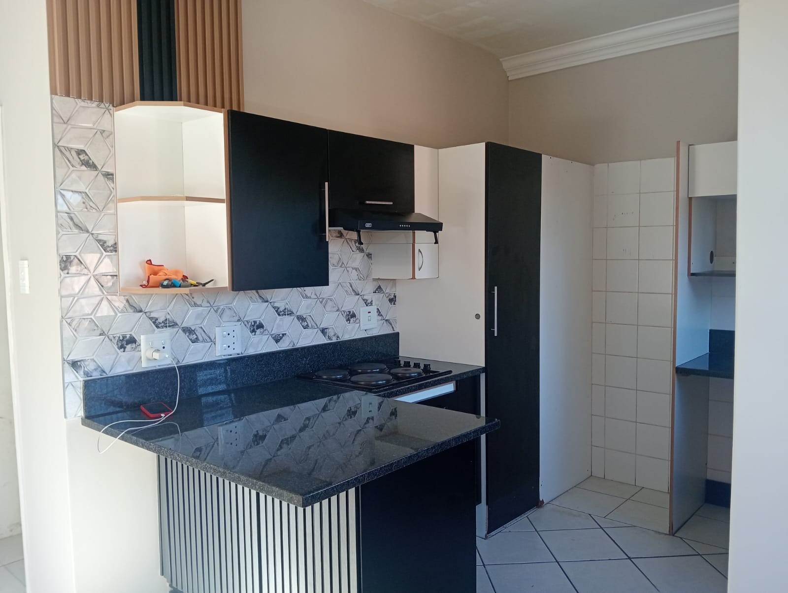 Apartment for rent in Abbotsford, East London, 210 m²