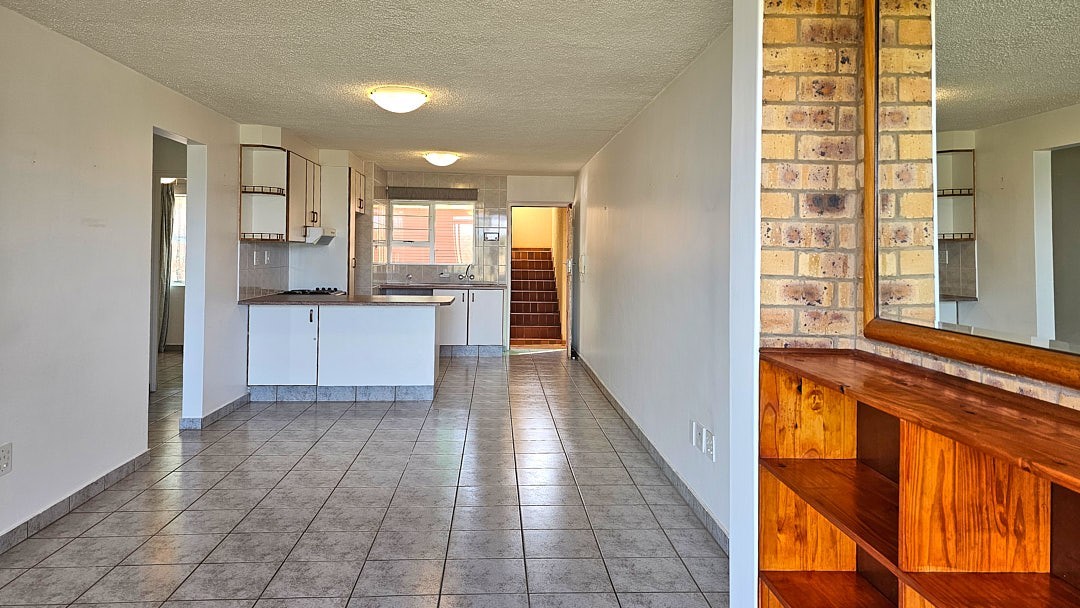 PRISTINE, Wheelchair friendly 2 Bedroom Apartment