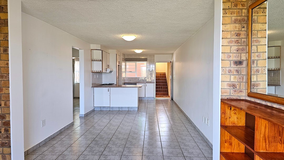 PRISTINE, Wheelchair friendly 2 Bedroom Apartment