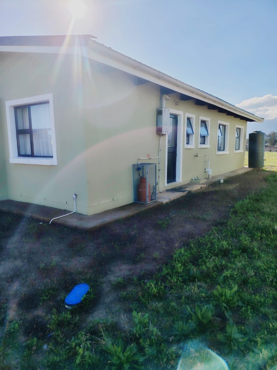 House For Sale in Pacaltsdorp, George