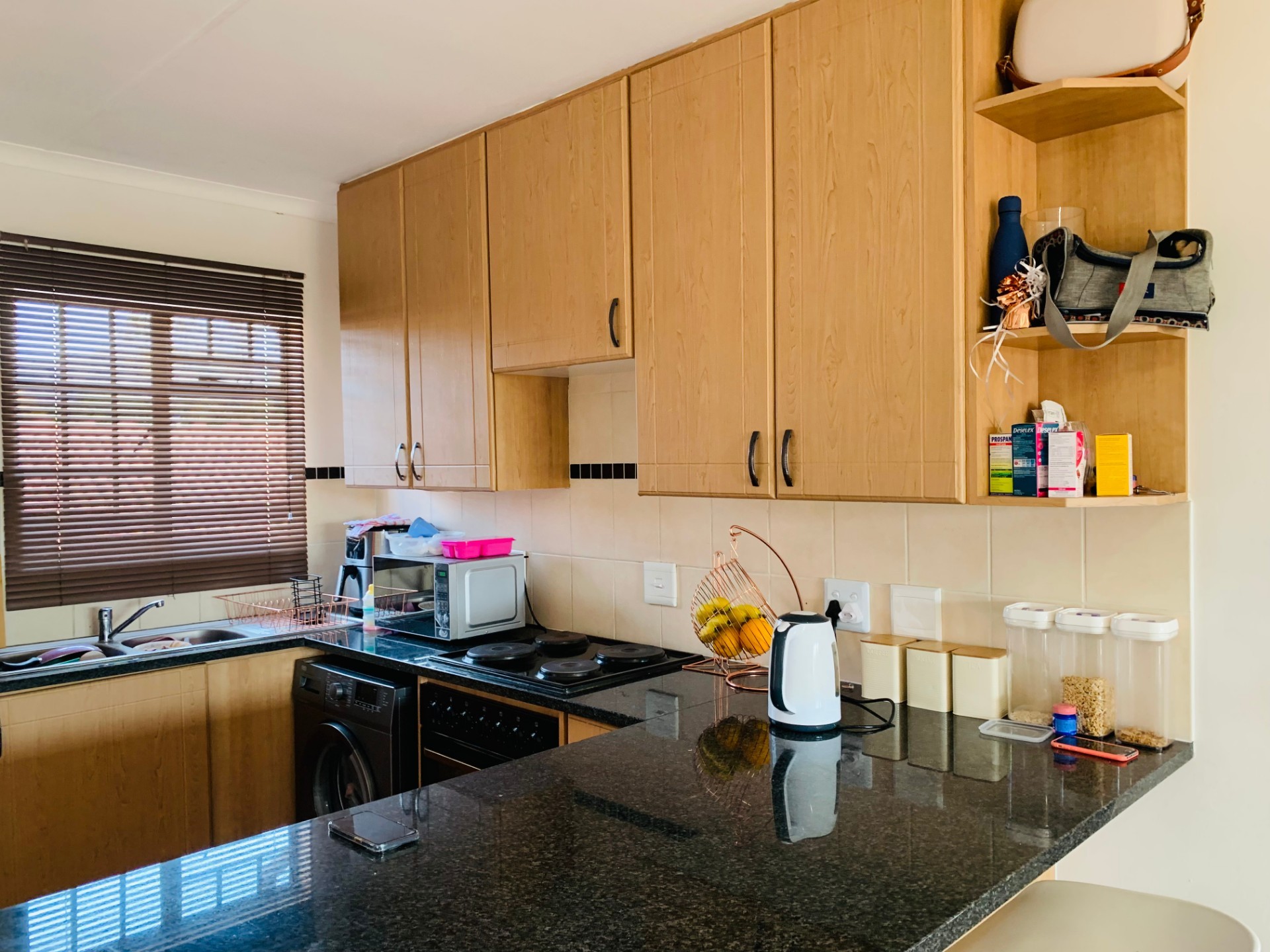 2 bedroom Apartment For Sale in Theresapark, Akasia