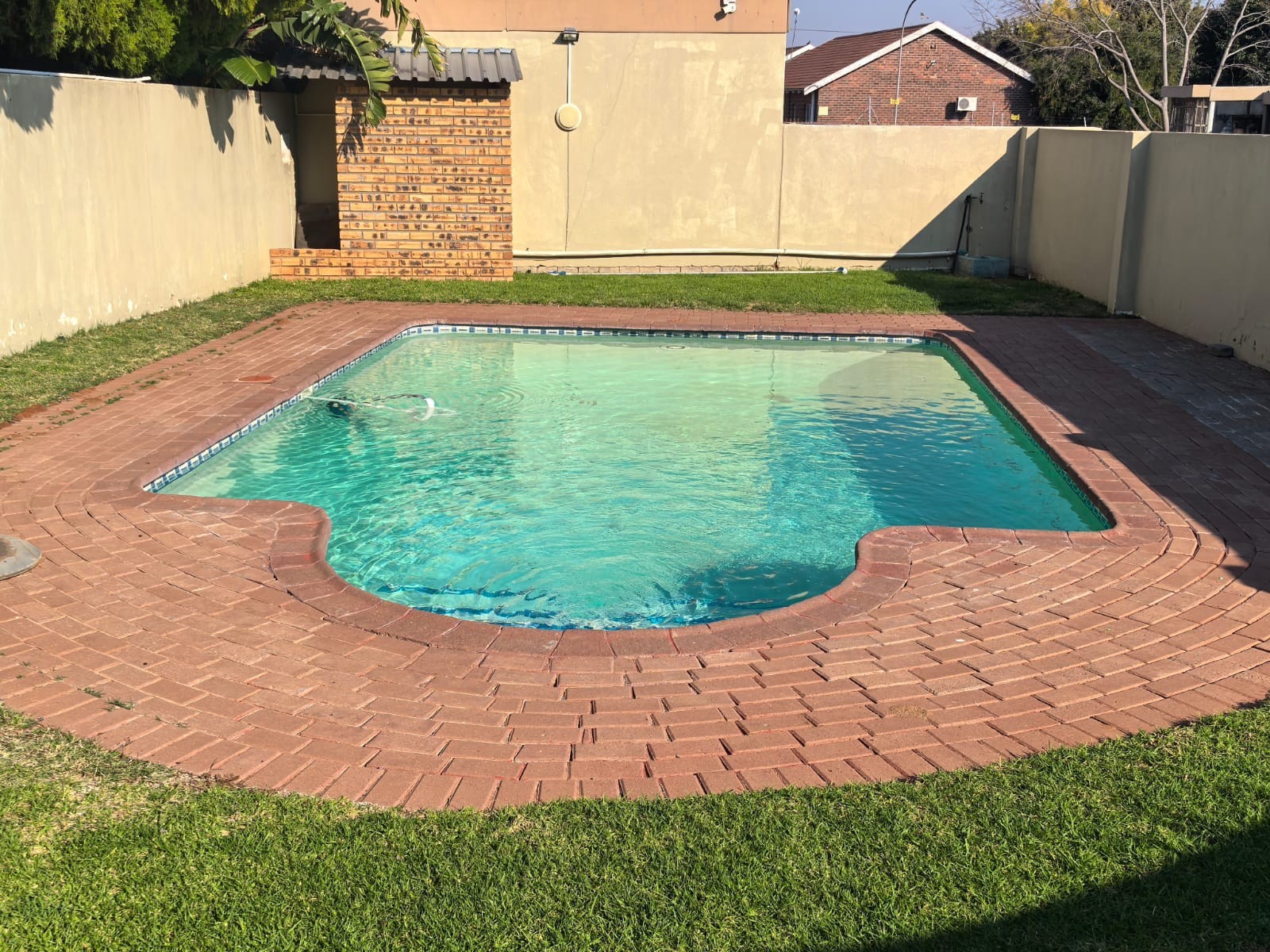 Your Perfect Full Title Townhouse with a Flat Awaits in Rhodesdene, Kimberley