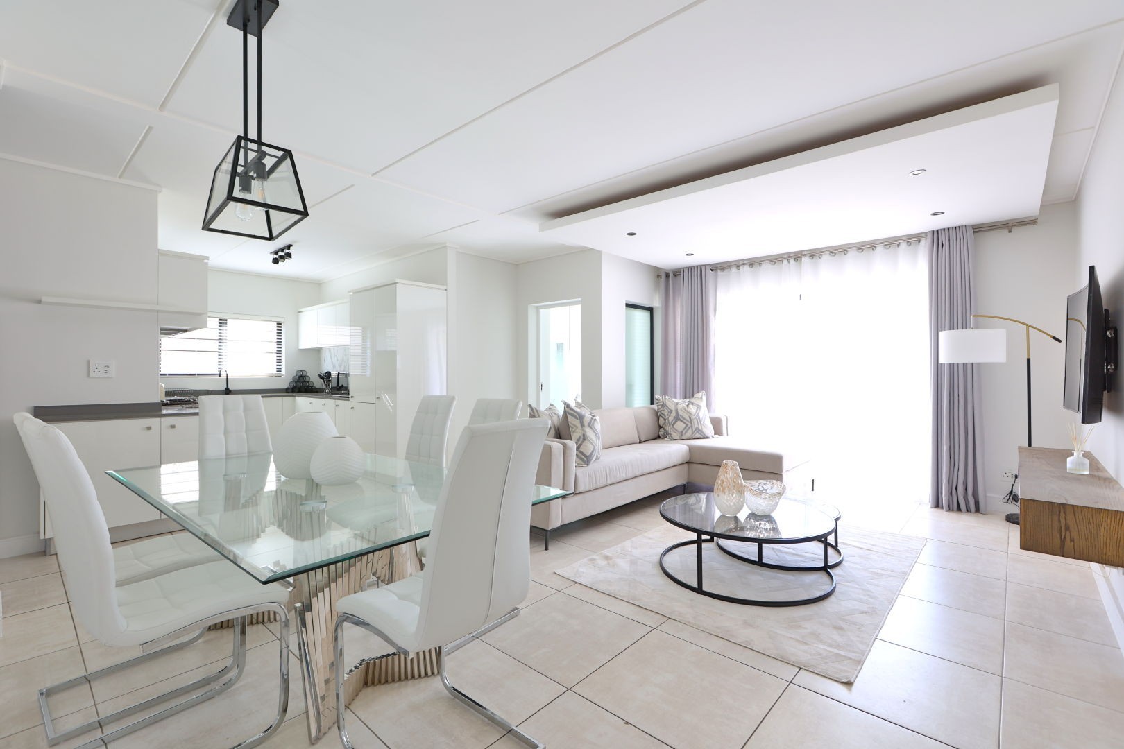 Sought After Furnished Apartment at Polofields Estate Waterfall