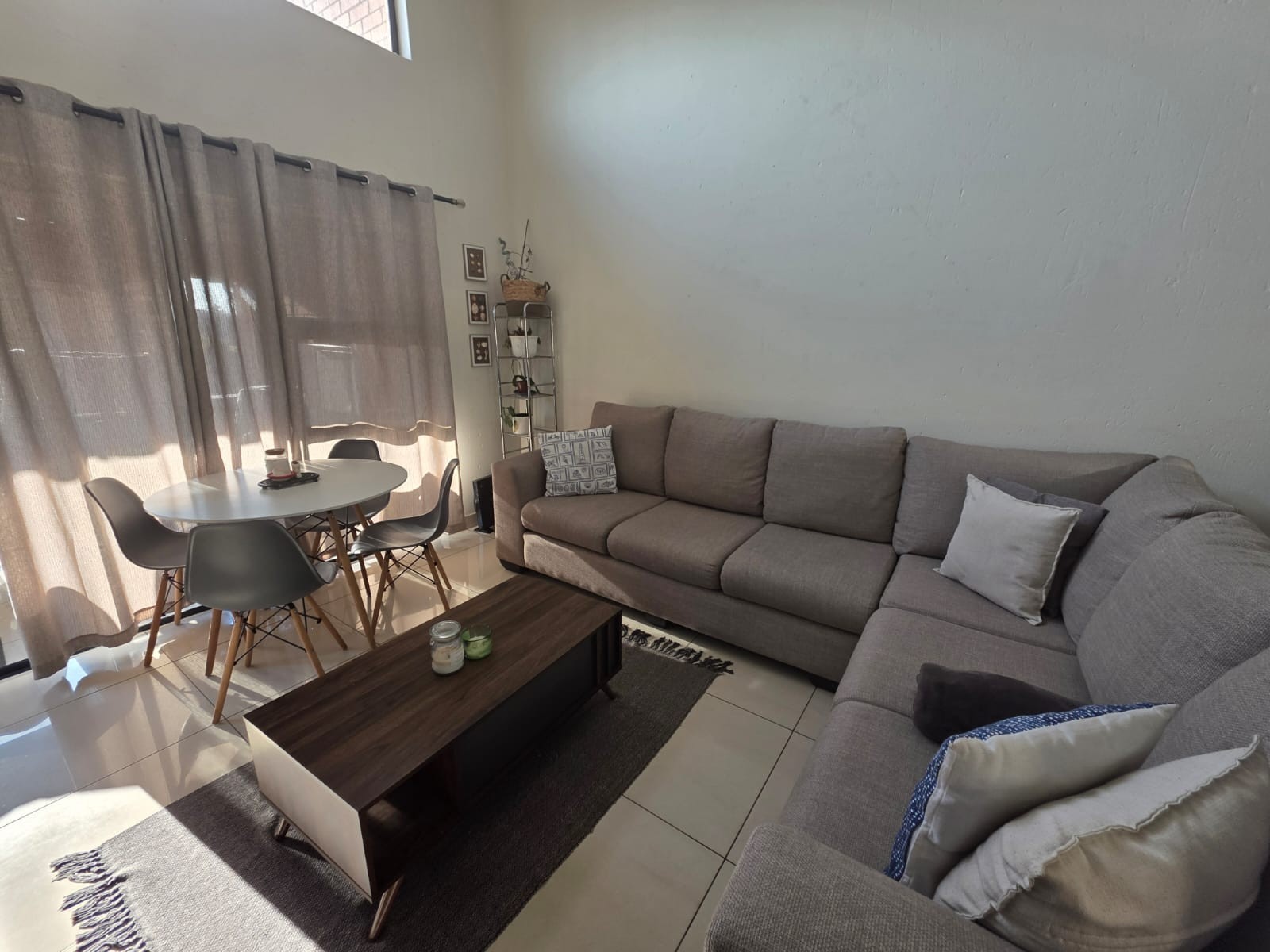 3 Bedroom Apartment For Sale in Boksburg North, Boksburg