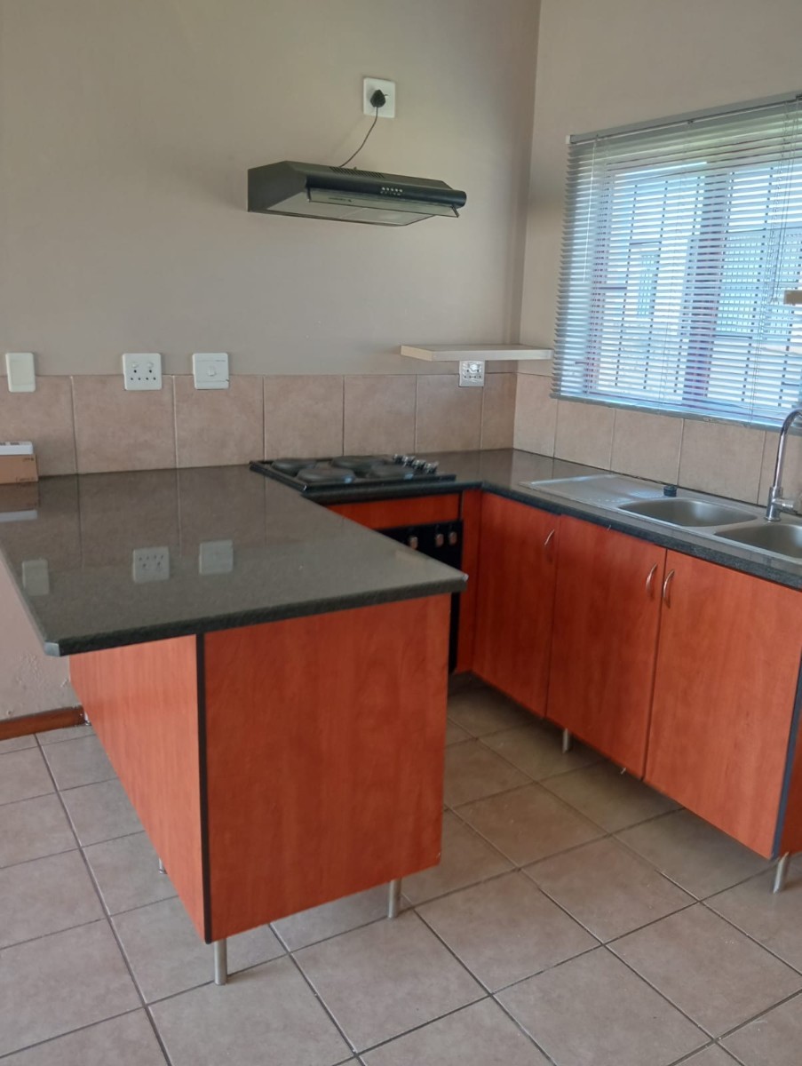 Cluster For Sale in Jackaroo Park, Witbank