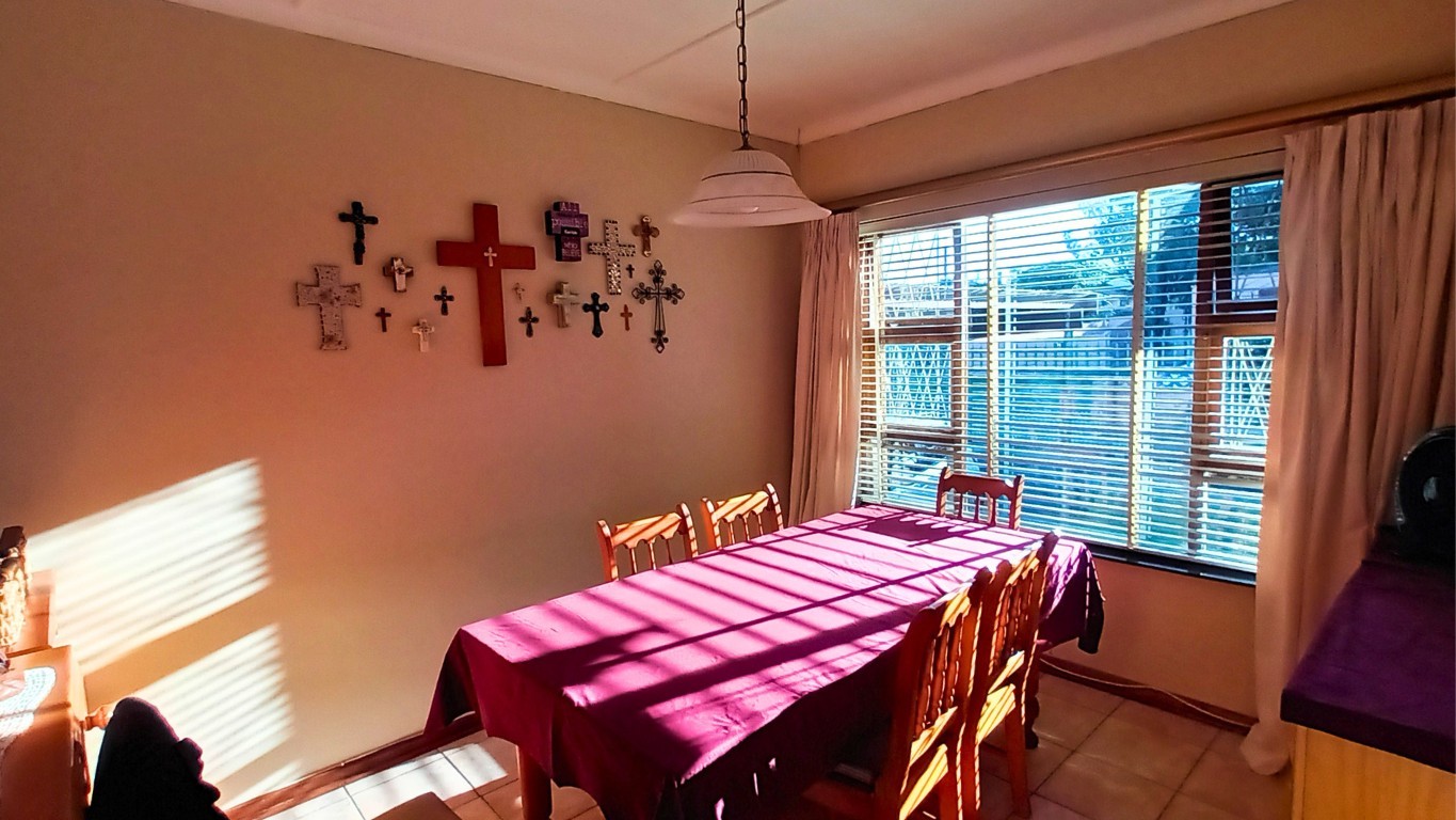 Cherished Family Home with Flatlet in Amalinda North, East London