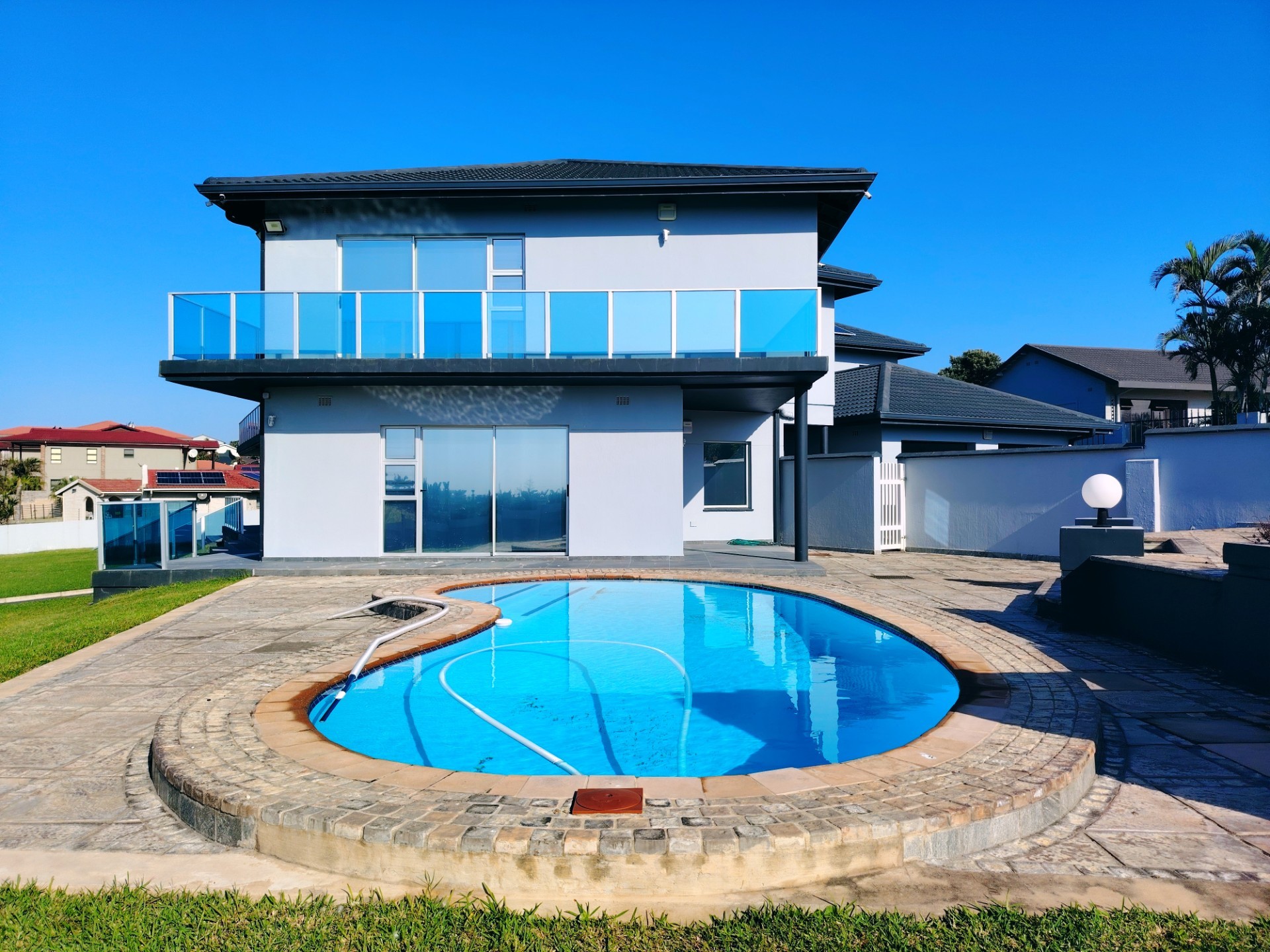 BEACHFRONT PROPERTY - PRICE DROP