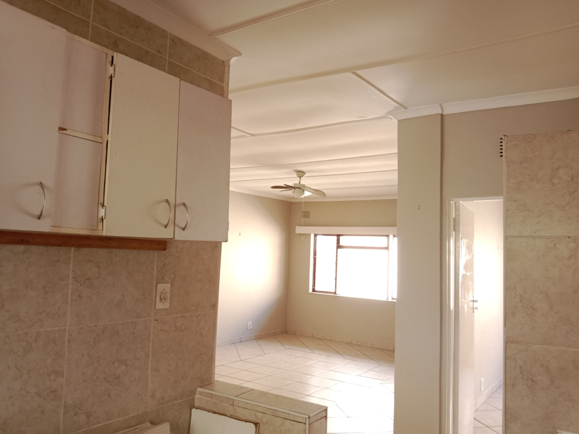 Apartment To Rent in Margate, KwaZulu Natal