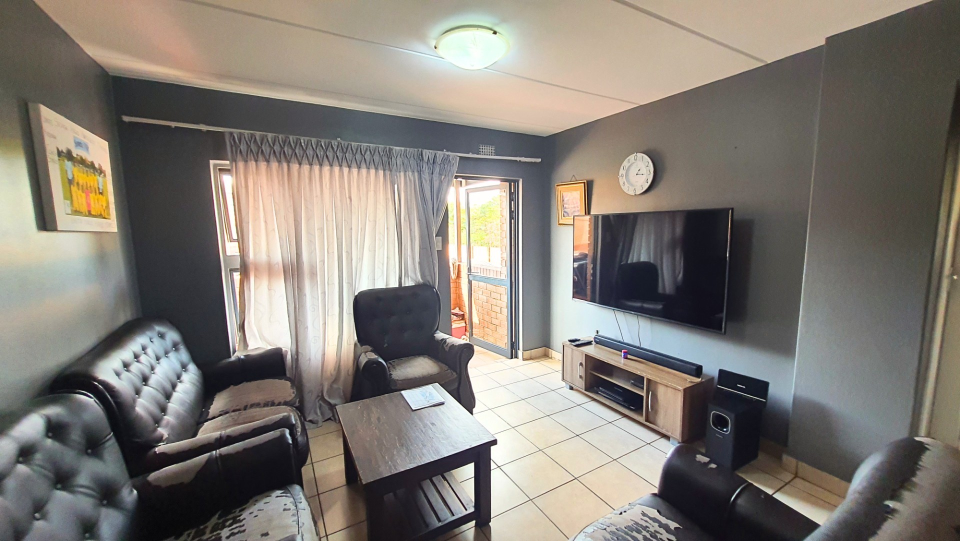 Modern 2 Bed Apartment