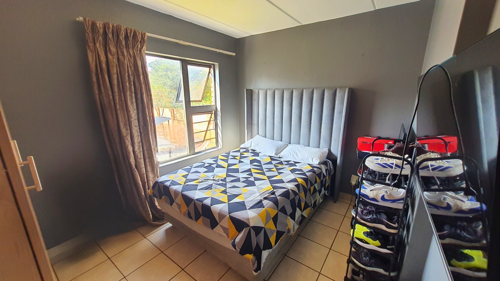Modern 2 Bed Apartment