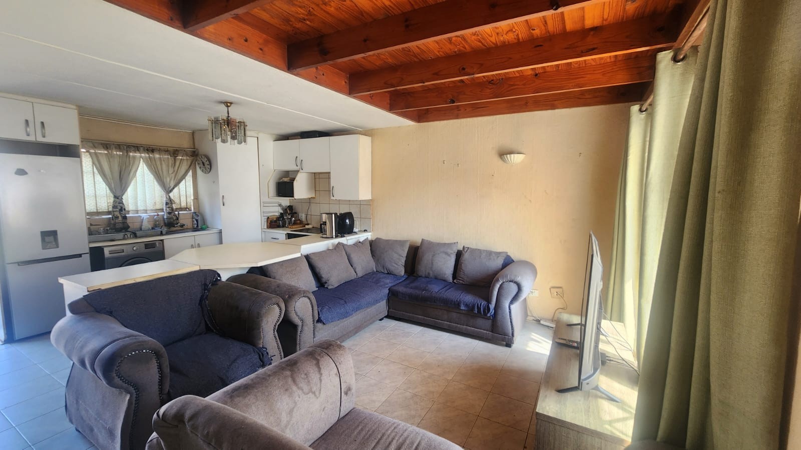 Charming 1 Bedroom Duplex for Sale in Dalpark 11