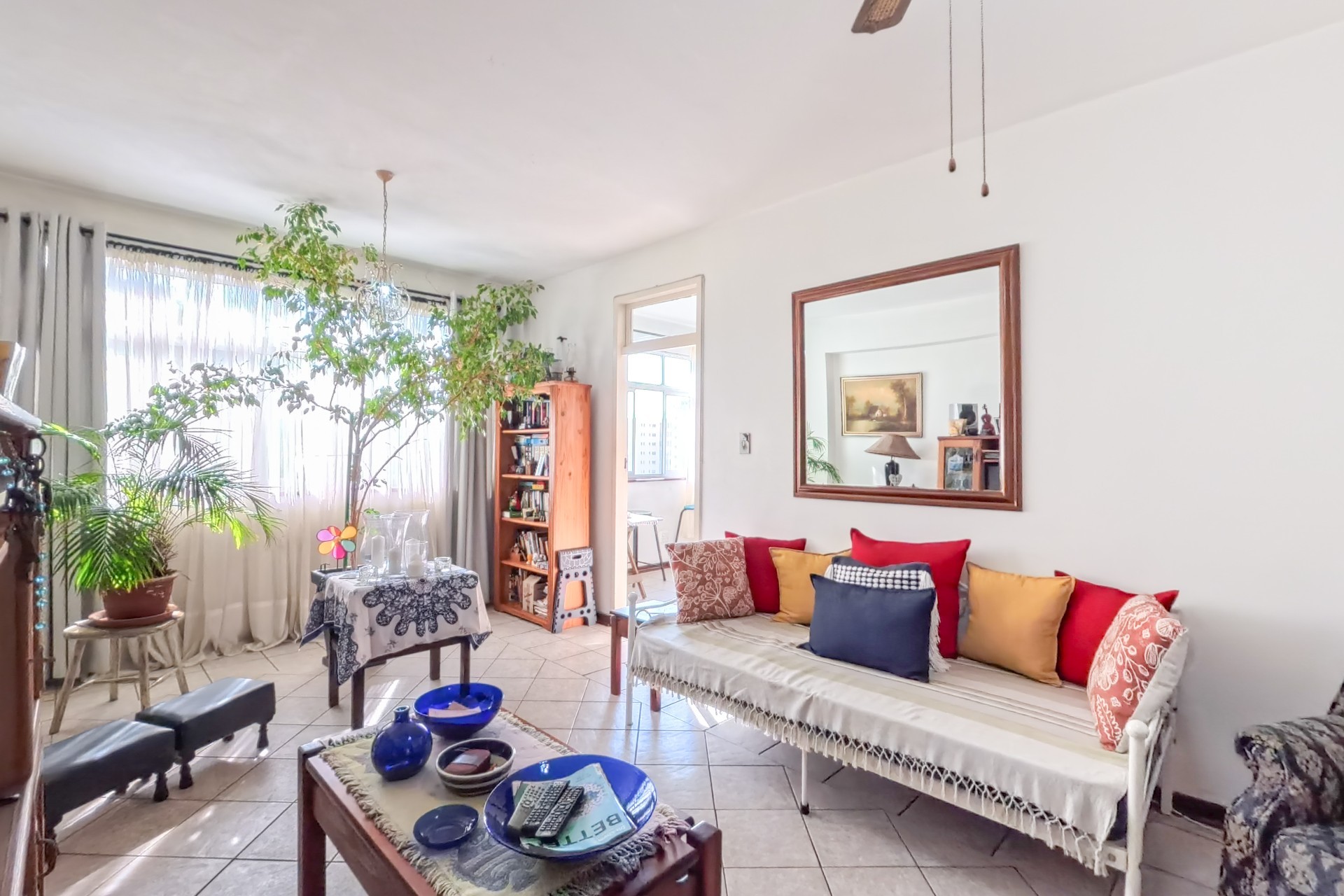 Bright North-Facing 1.5 Bedroom Apartment in Prime North Beach