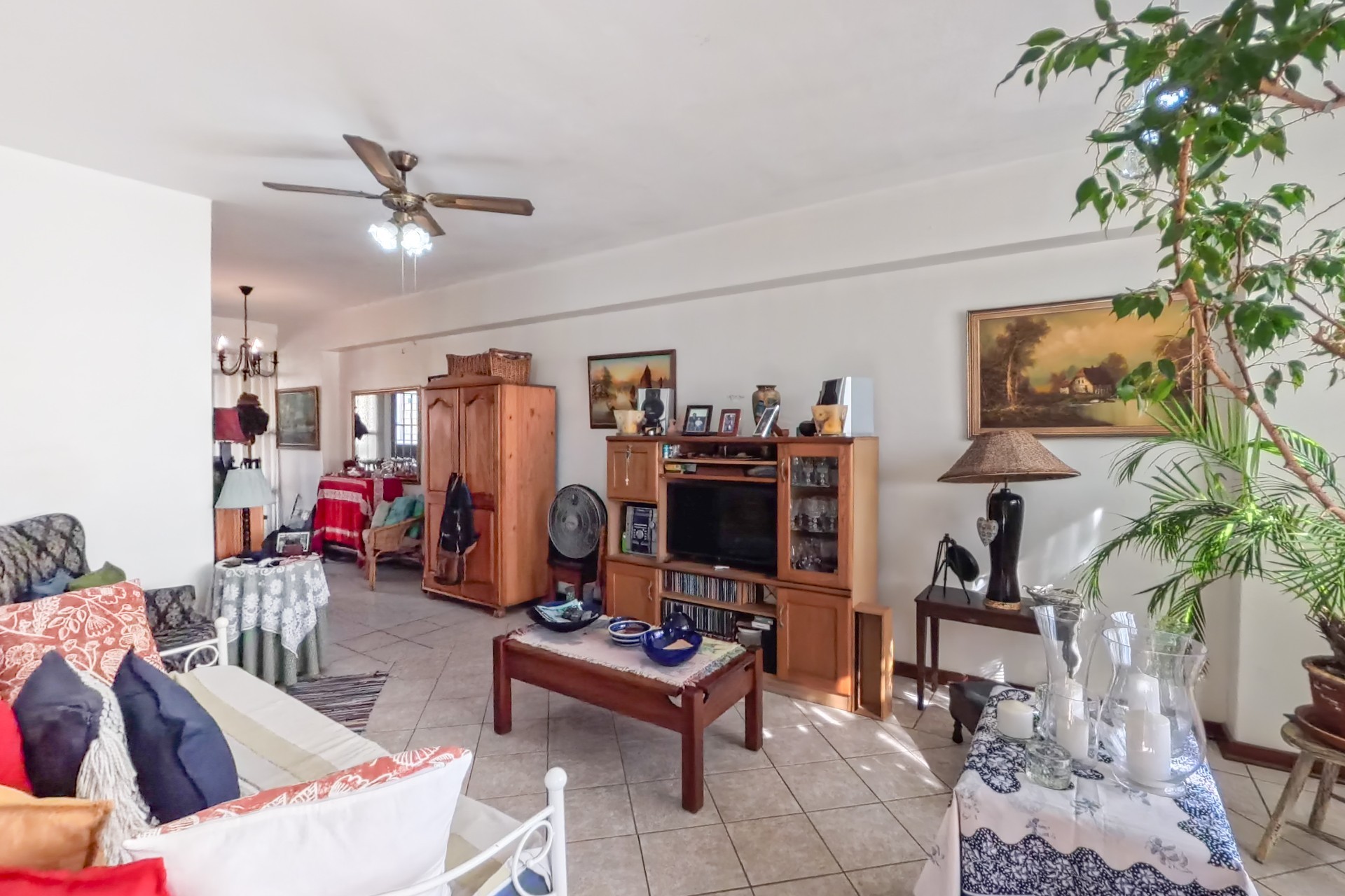 Bright North-Facing 1.5 Bedroom Apartment in Prime North Beach