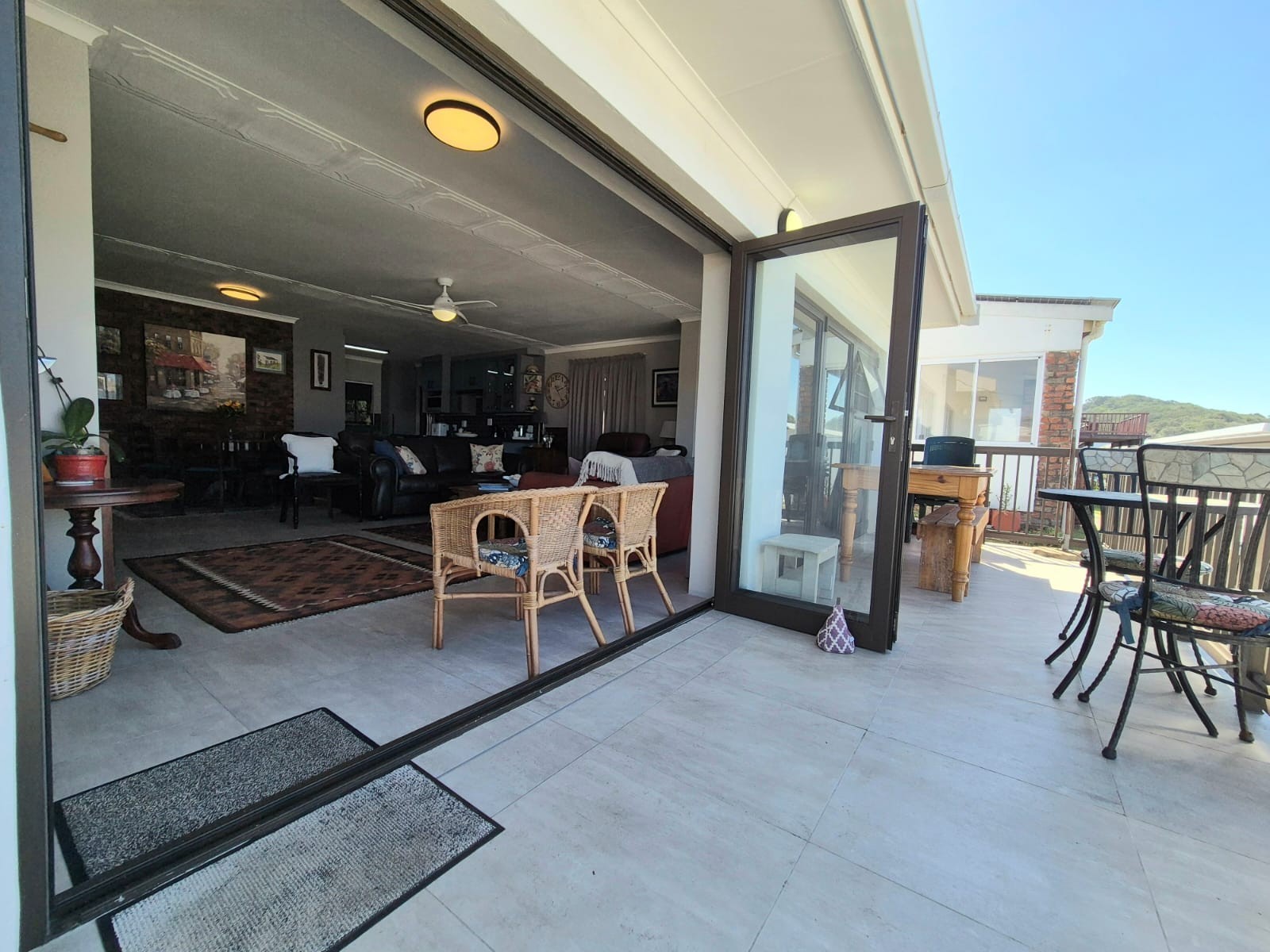 Coastal Comfort with Sea Views in Cintsa West