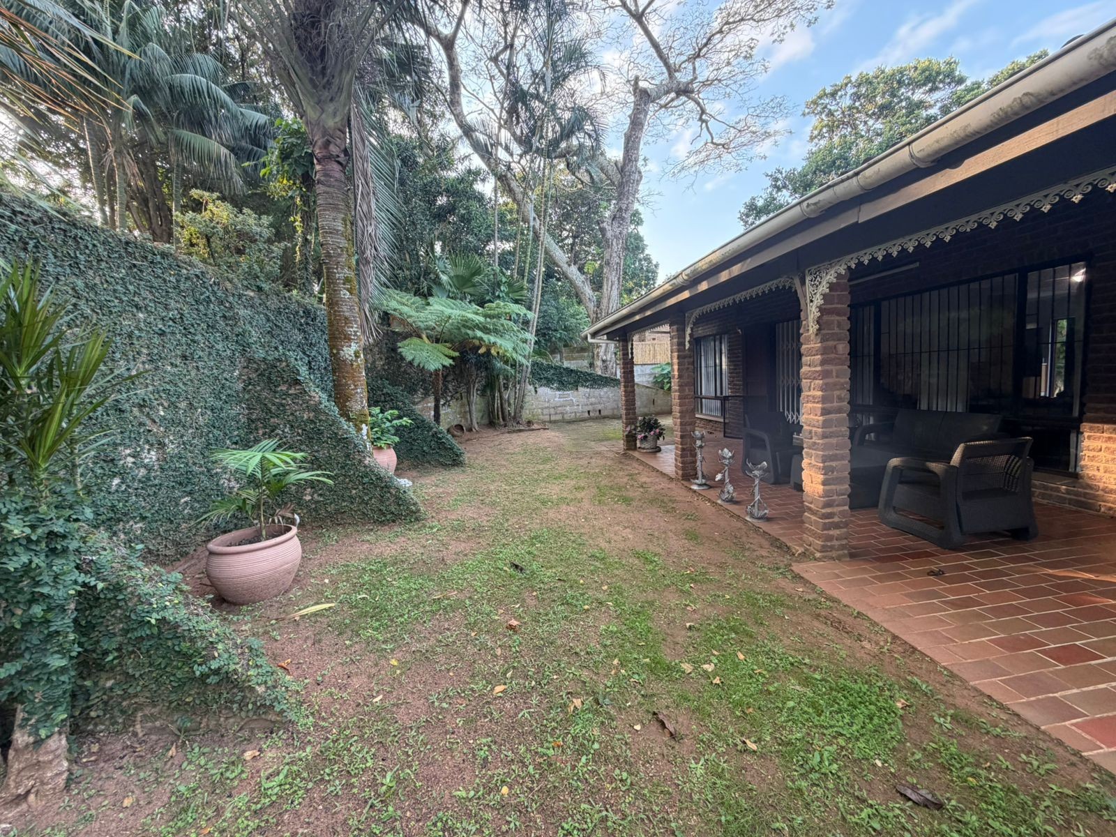 Charming Family Home with Income-Generating Flat