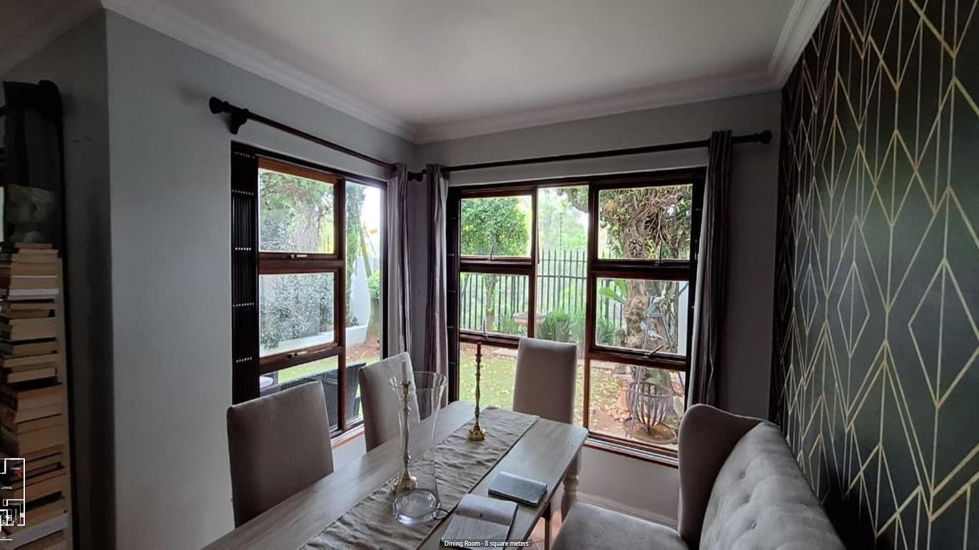 Two Bedroom Duplex in the Heart of Bedford Gardens, Bedfordview
