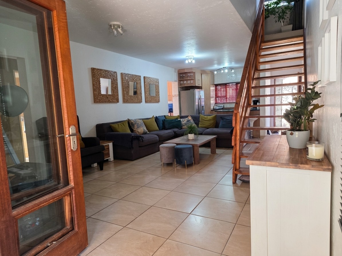 Cluster in Security Estate - 3 Bedroom / 2 Bathroom