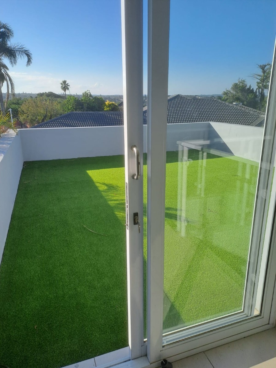Prestige double story Townhouse Nahoon