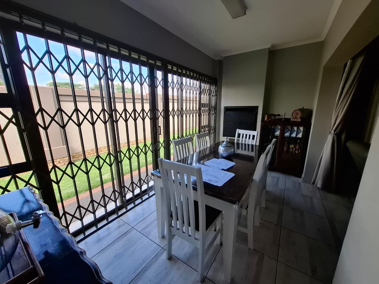 House For Sale in Sunair Park, Brakpan
