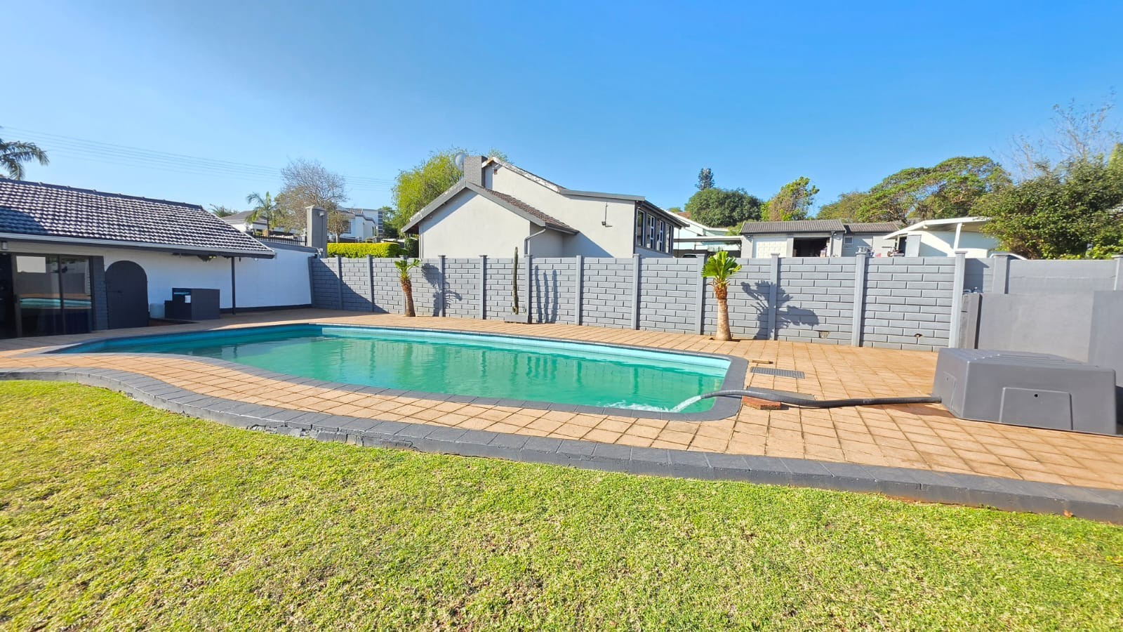 Hidden gem in Hayfields. This could be your next address!