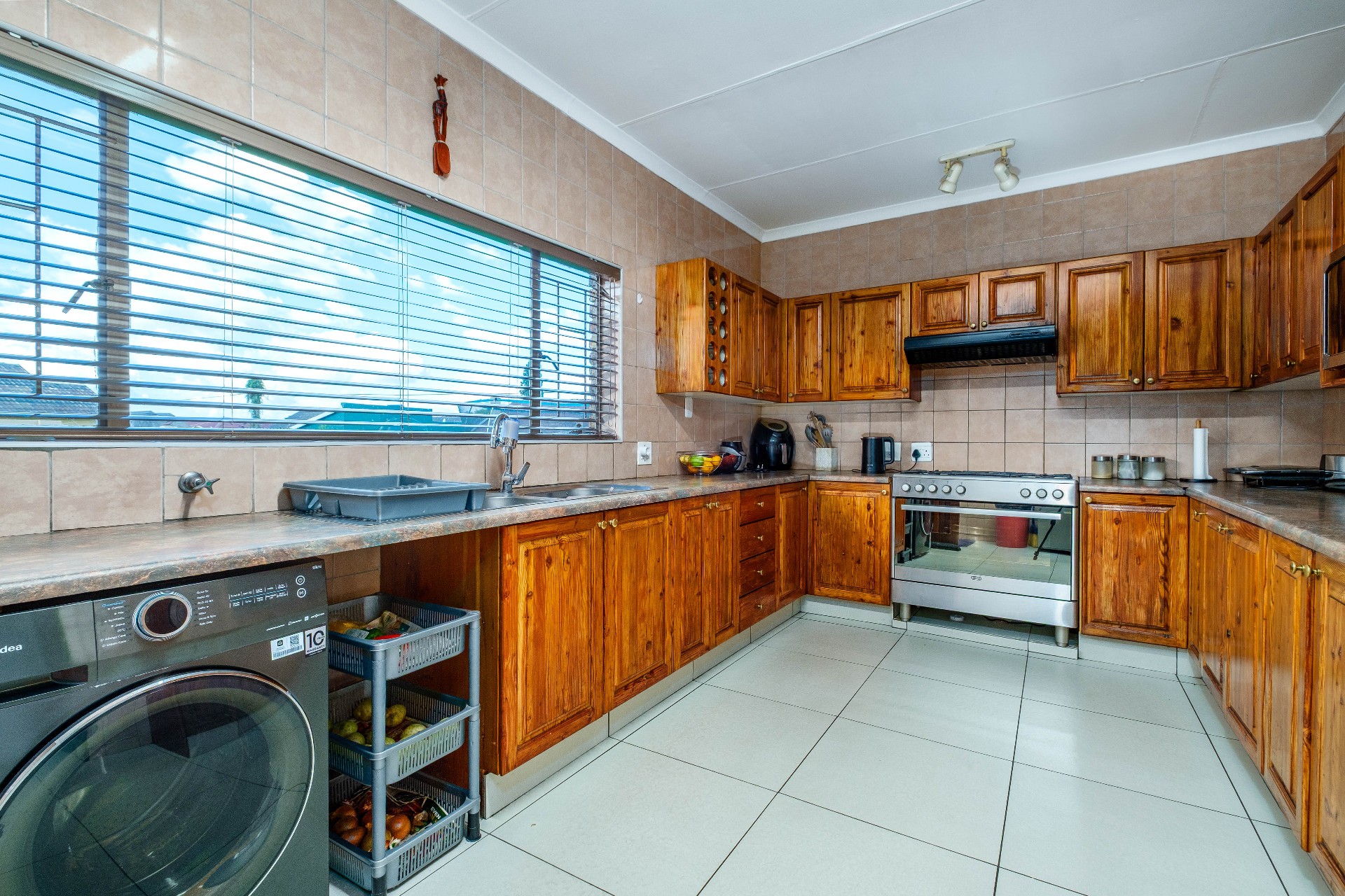 3 Bedroom House For Sale in Witpoortjie, Roodepoort