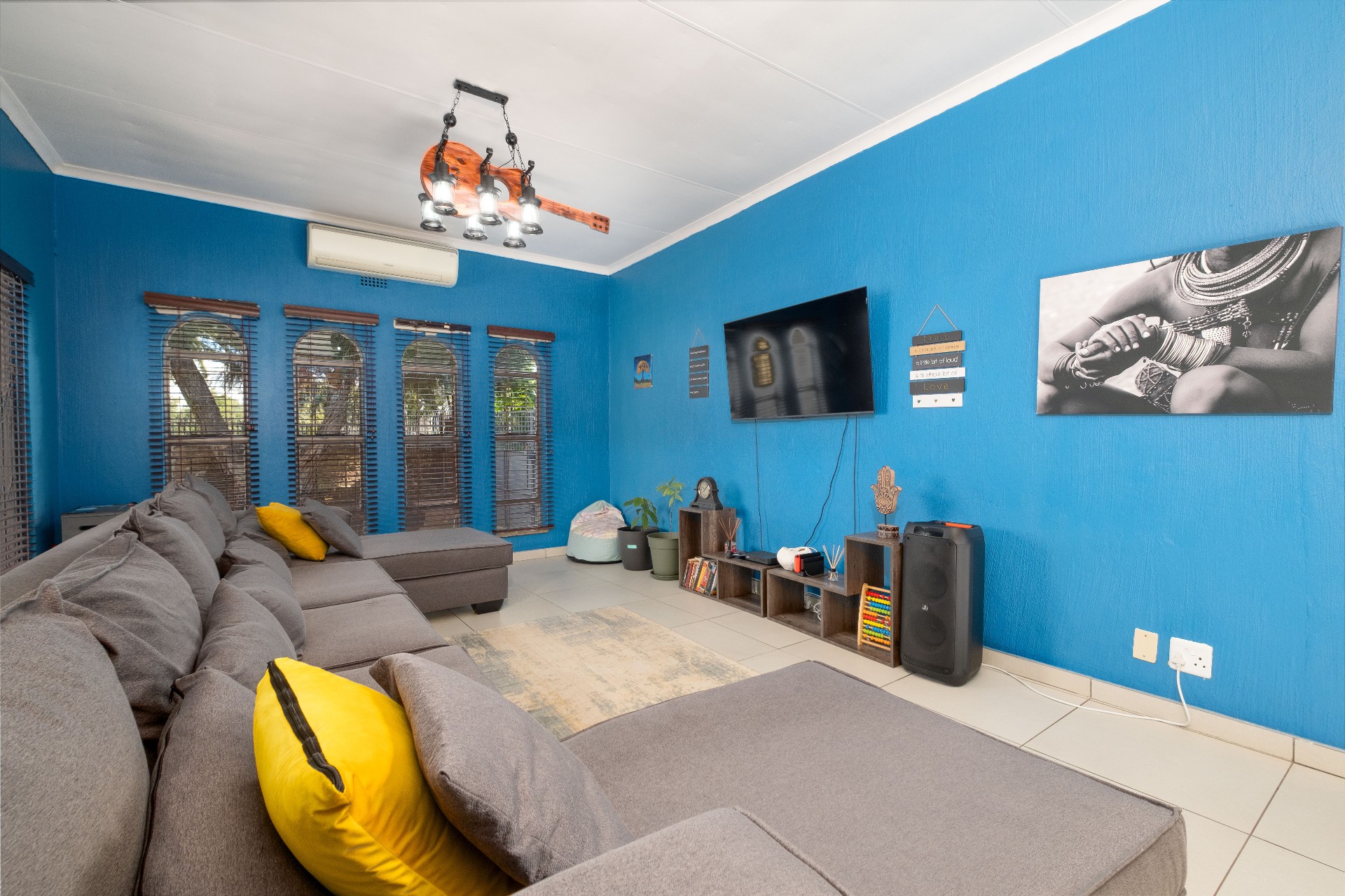 3 Bedroom House For Sale in Witpoortjie, Roodepoort