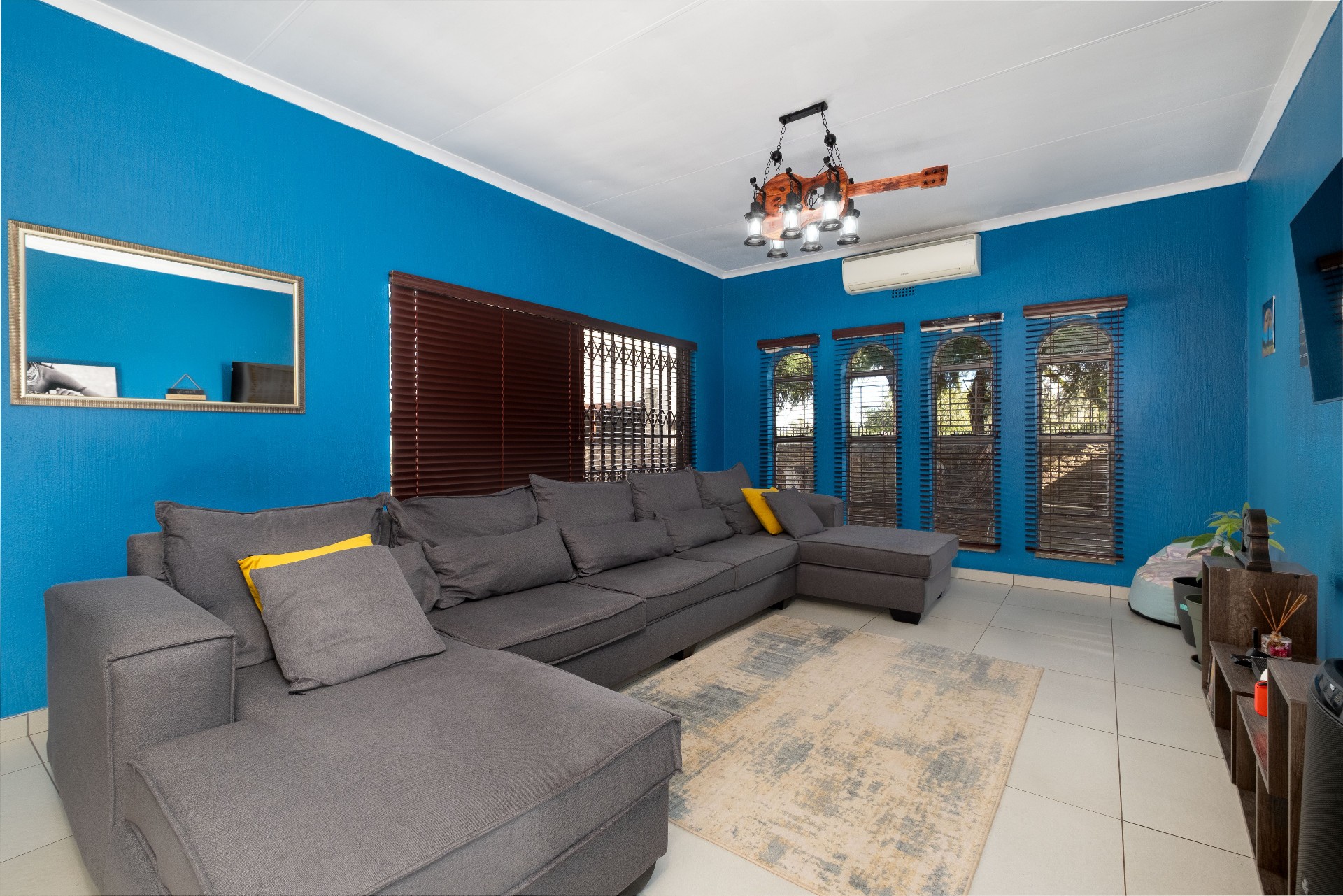 3 Bedroom House For Sale in Witpoortjie, Roodepoort