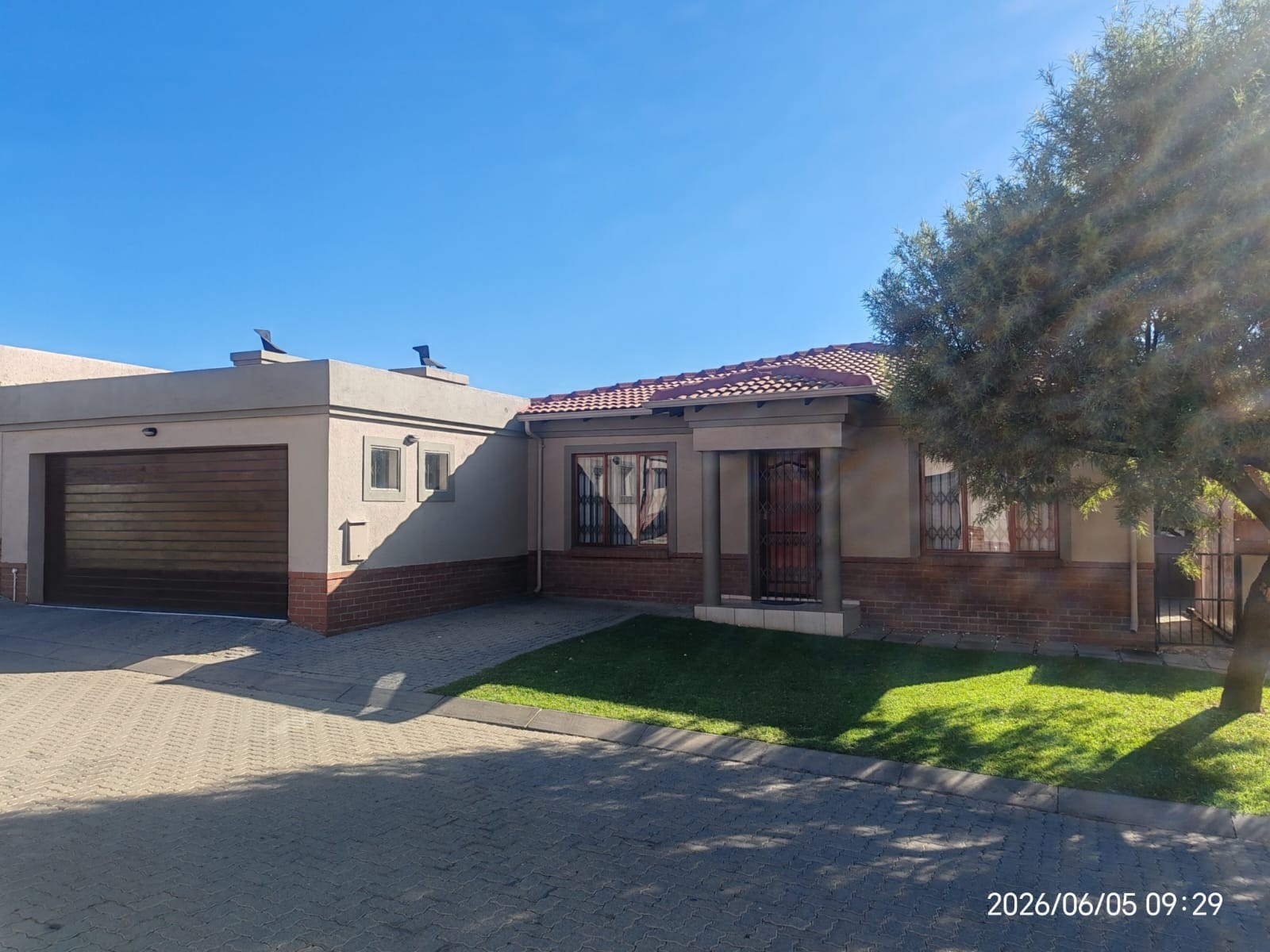 Beautiful 3-Bedroom Family Home To Rent in Secure Estate
