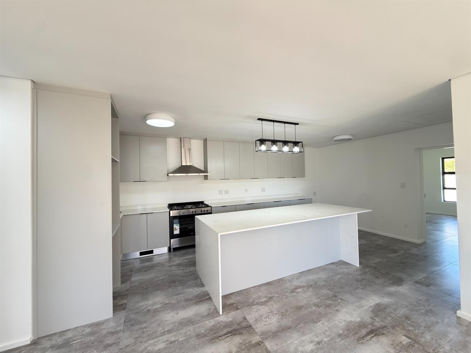 3 Bedroom House To Rent in Edgemead