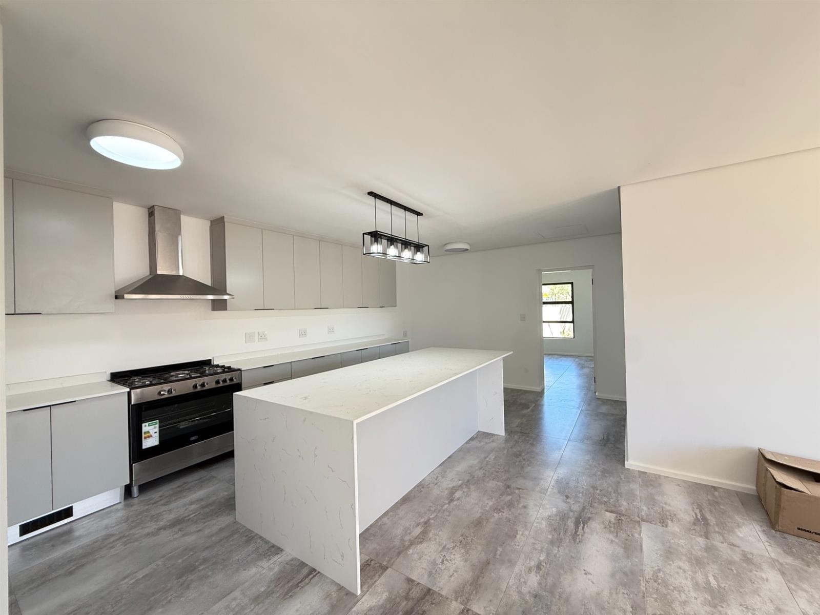 3 Bedroom House To Rent in Edgemead