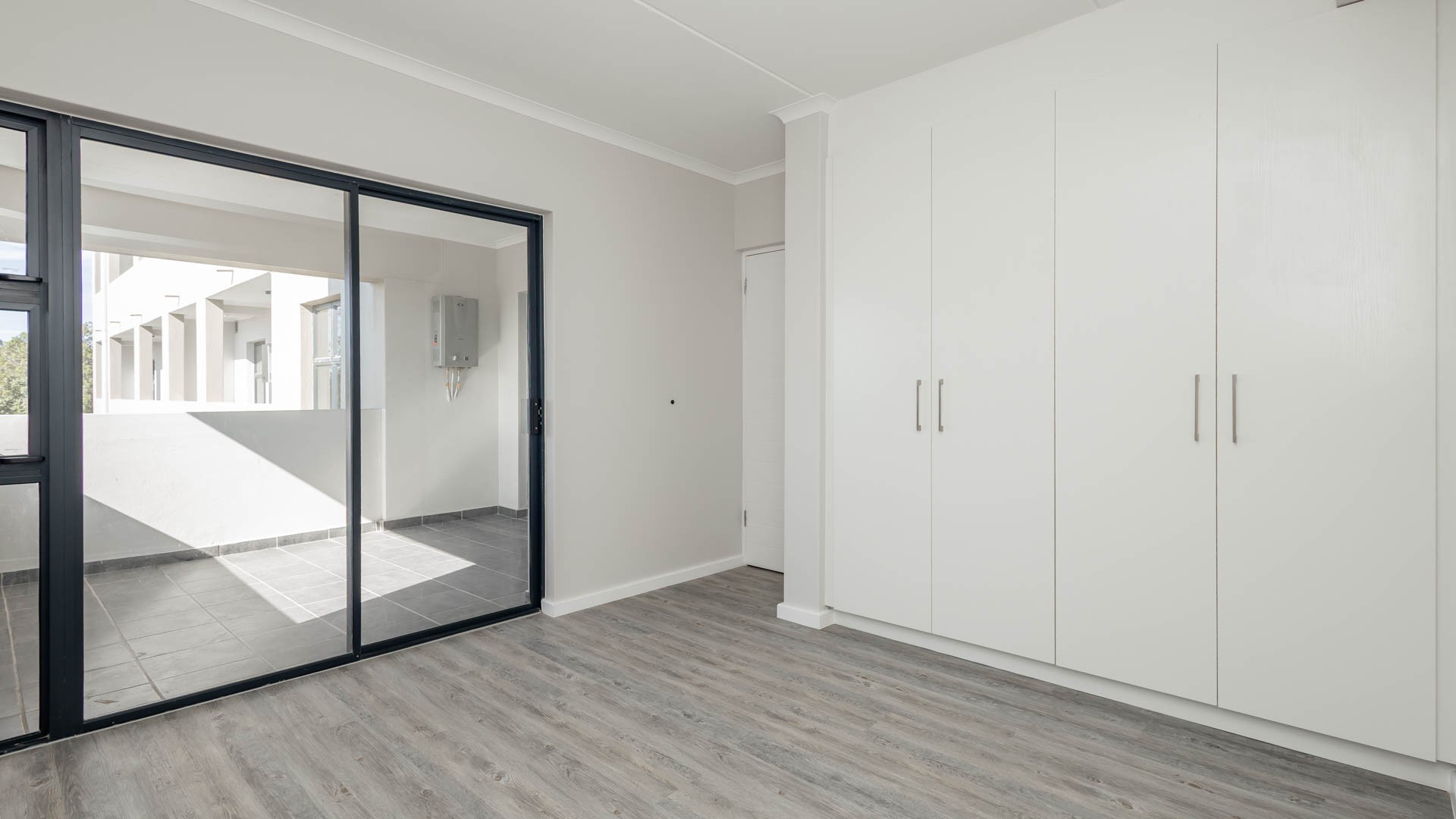 Apartment To Rent in Table View, Blouberg
