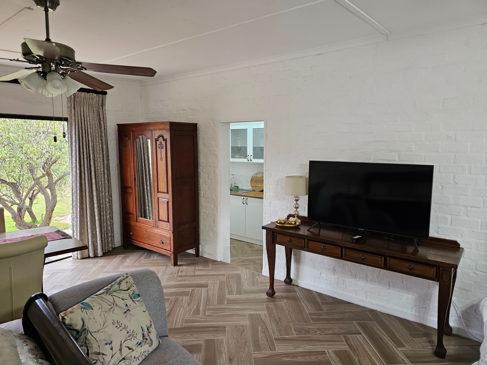 Fully Furnished Bachelor Flat on a Secure Lifestyle Farm