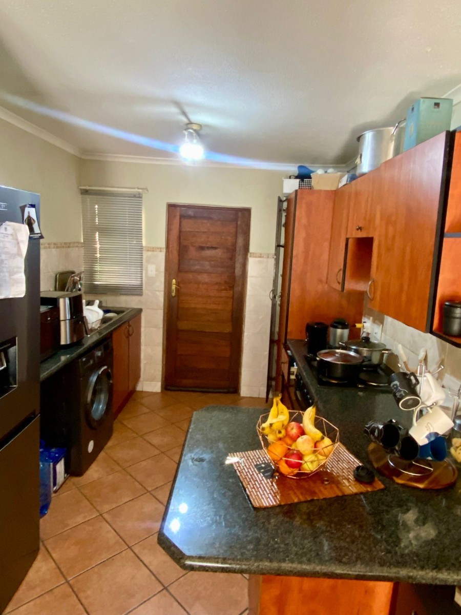Apartment For Sale in Zambezi Country Estate, Pretoria
