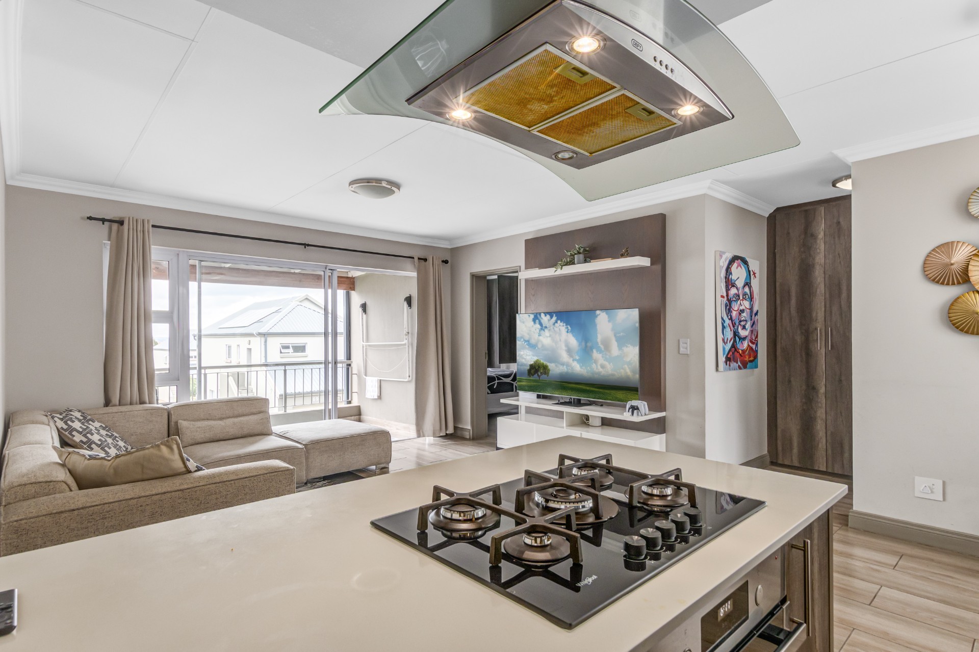 Modern 3 Bedroom Apartment with Premium Finishes in Sought-After Broadacres Complex