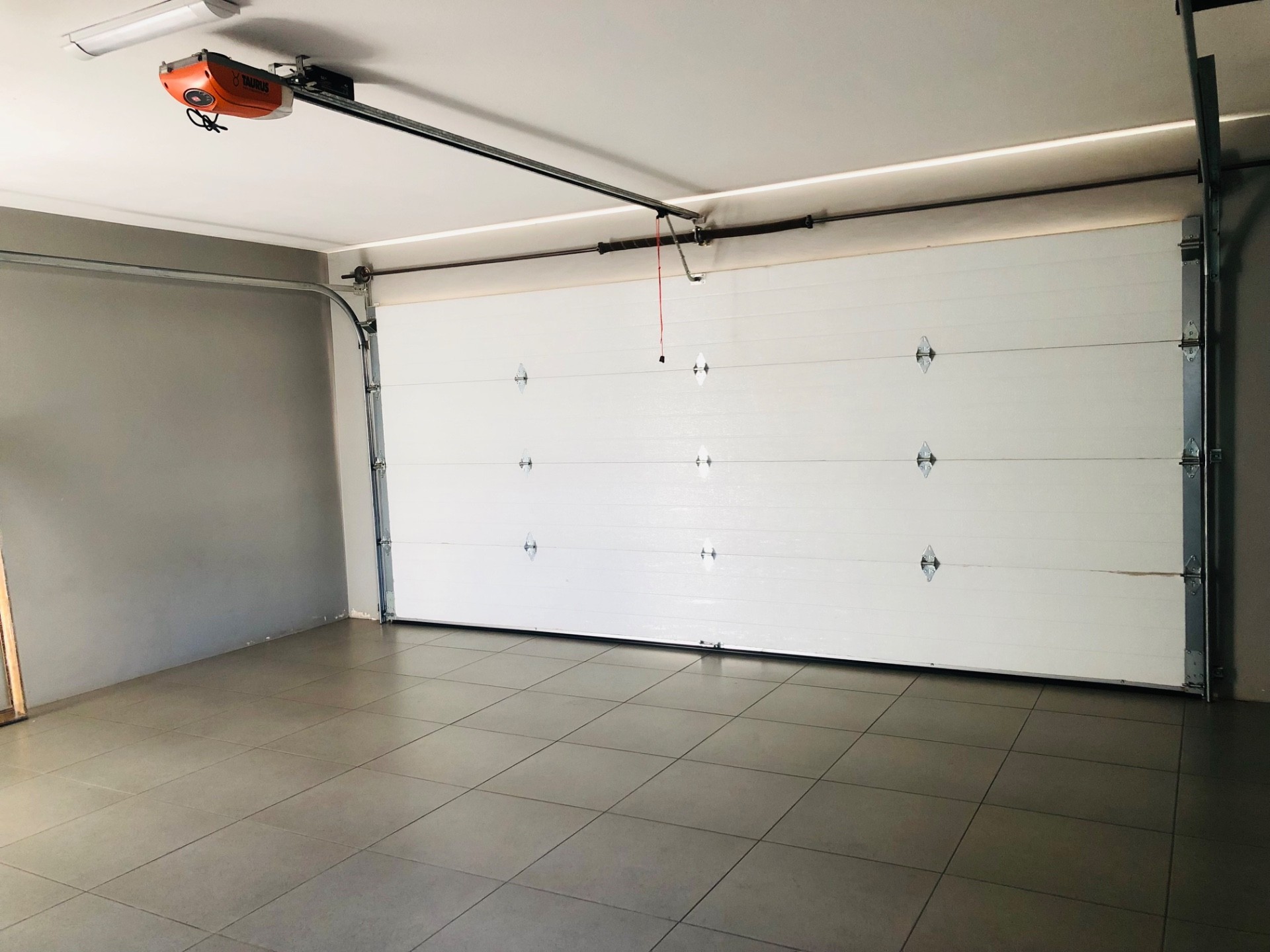 Duplex To Rent in The Hills Game Reserve Estate, Pretoria