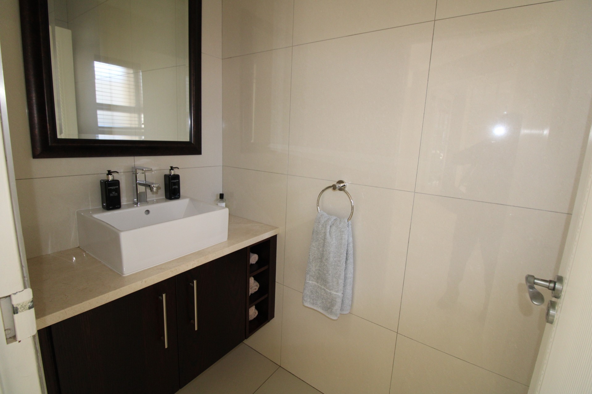Immaculate Luxury Family Villa