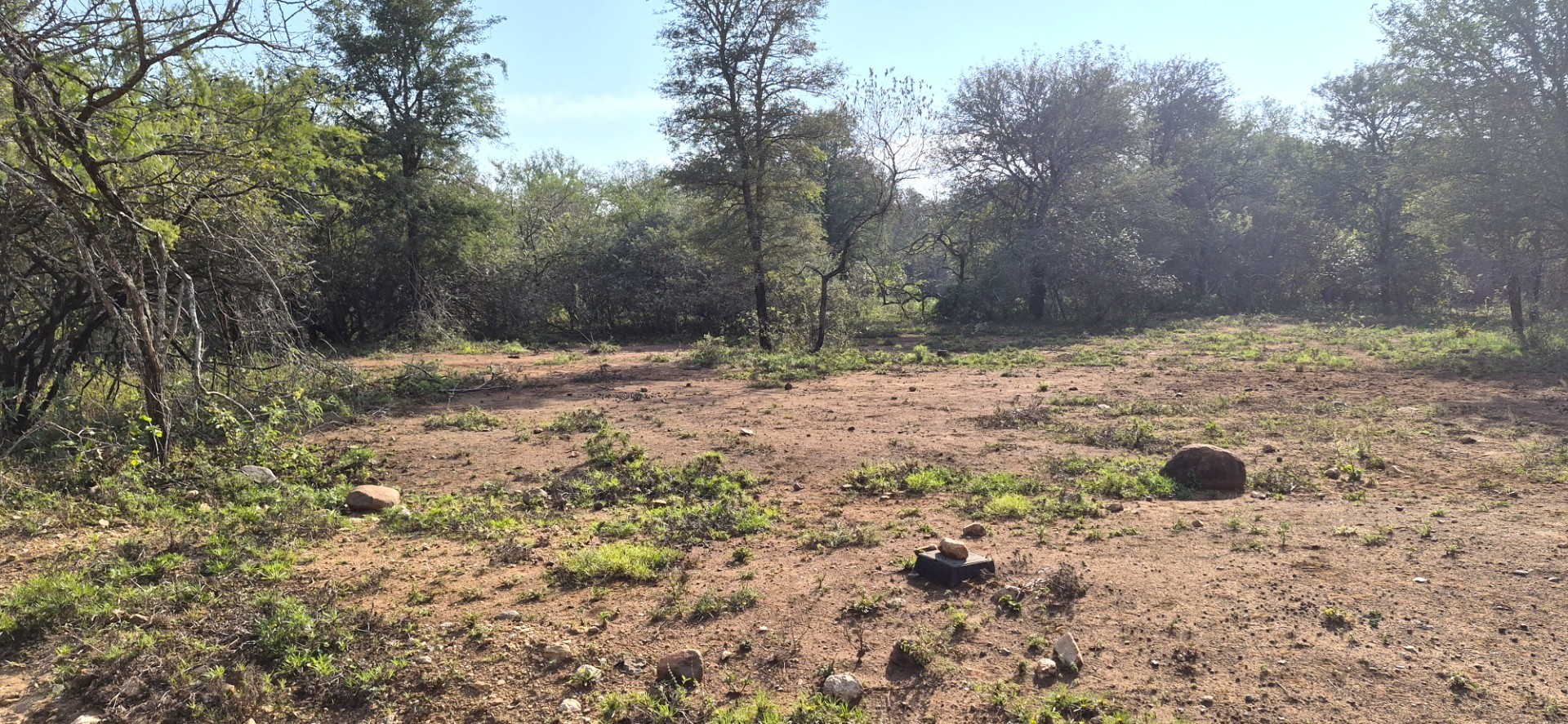 LARGE VACANT STAND WITHIN WALKING DISTANCE TO THE CROCODILE RIVER