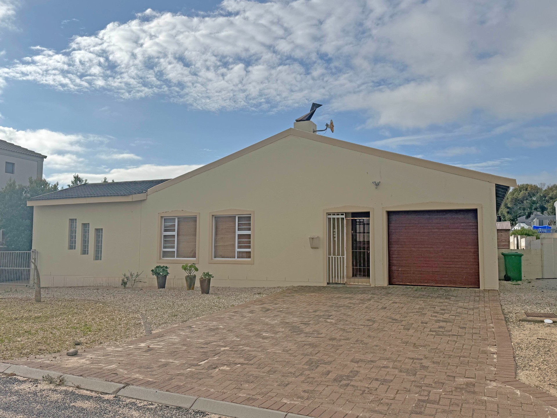 House For Sale in Grand Slam Street, Country Club, Langebaan