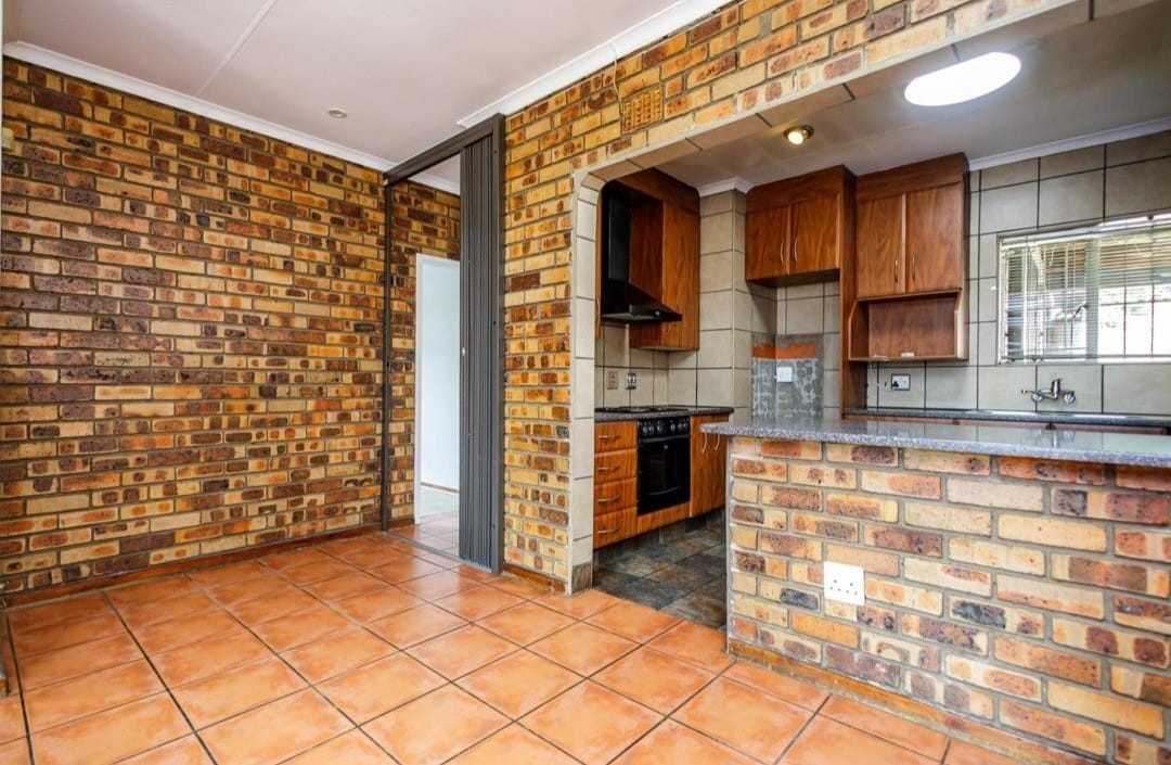 Stunning Family Home in Sunward Park