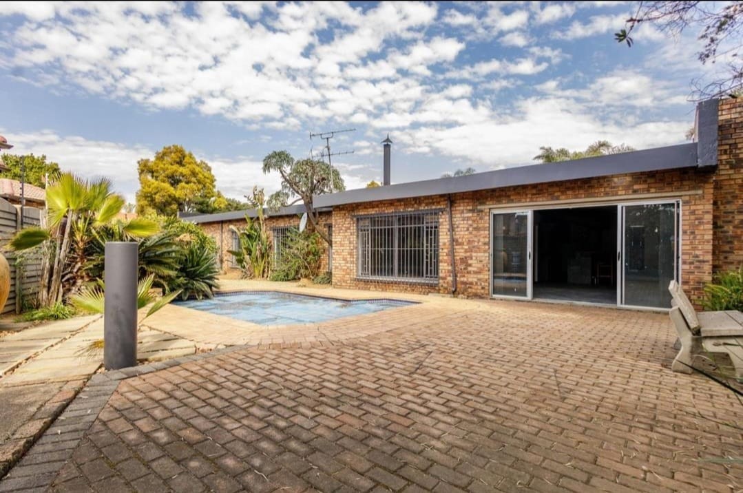 Stunning Family Home in Sunward Park
