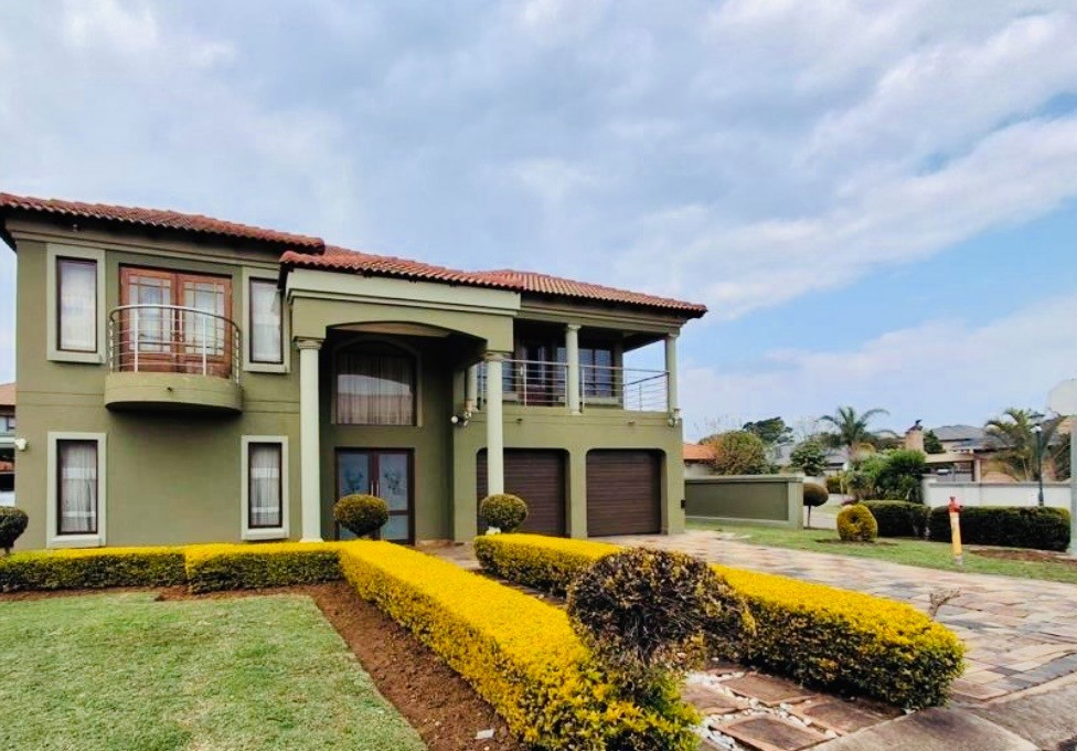 5 Bedroom House For Sale in Theresapark, Akasia