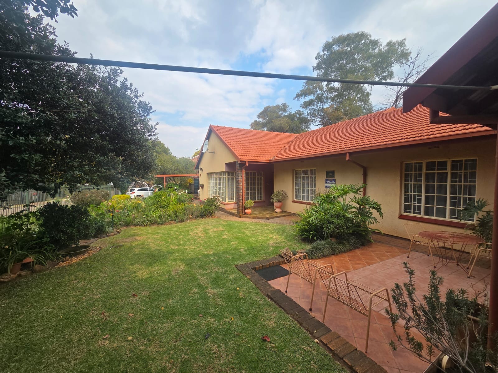Spacious 4-Bedroom Family Home with Flatlet Potential, Pool and Borehole