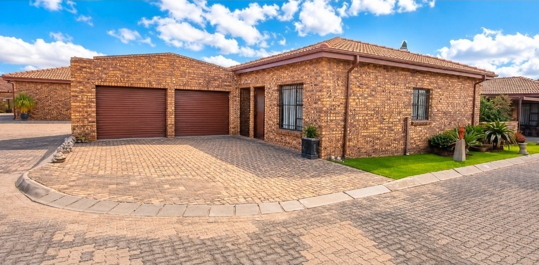 Secure Family Living in the Most Sought-After Estate in Town