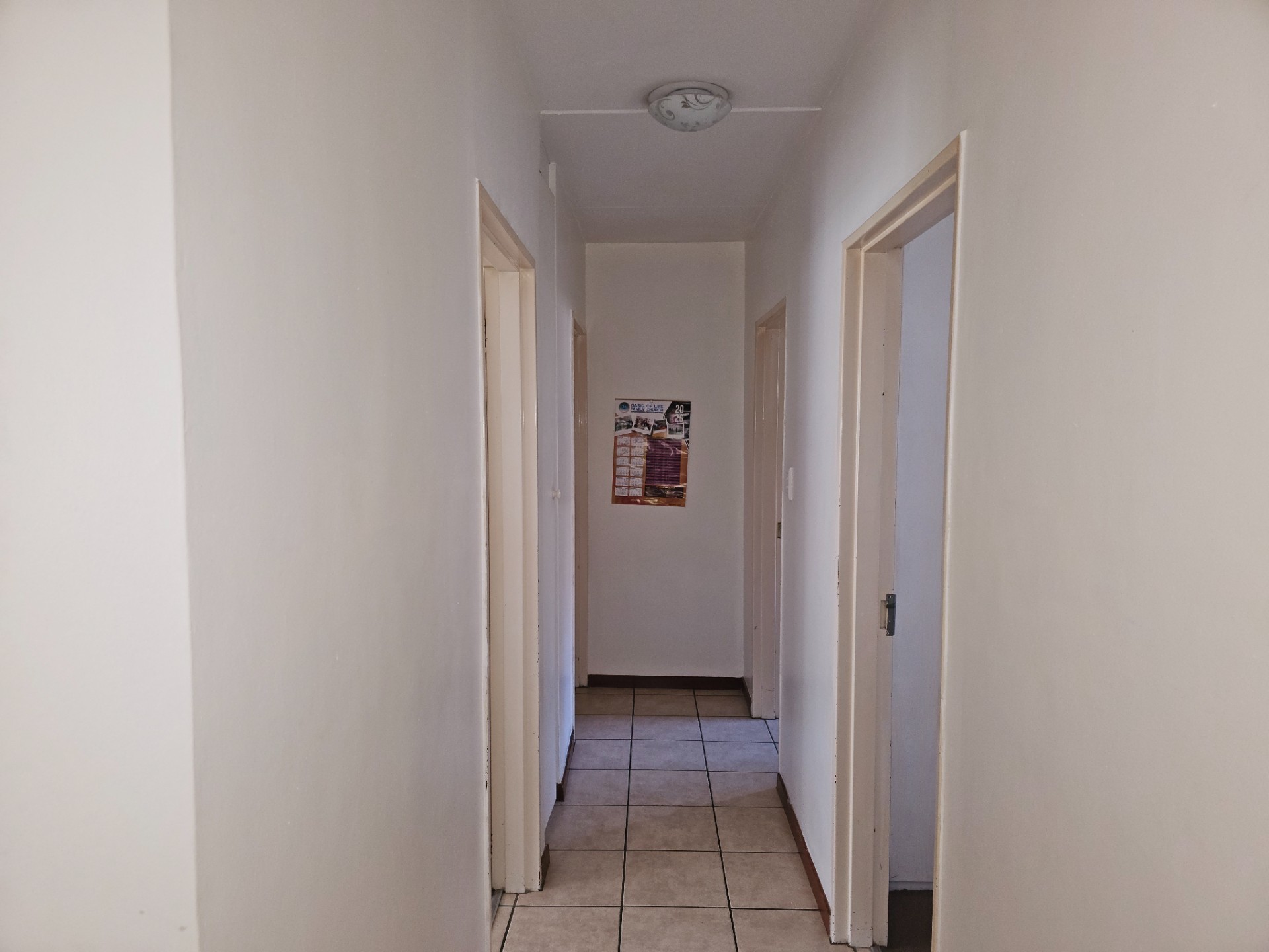 Ground Floor 3 Bedroom 2 Bathroom Apartment For Sale in Noordwyk, Midrand